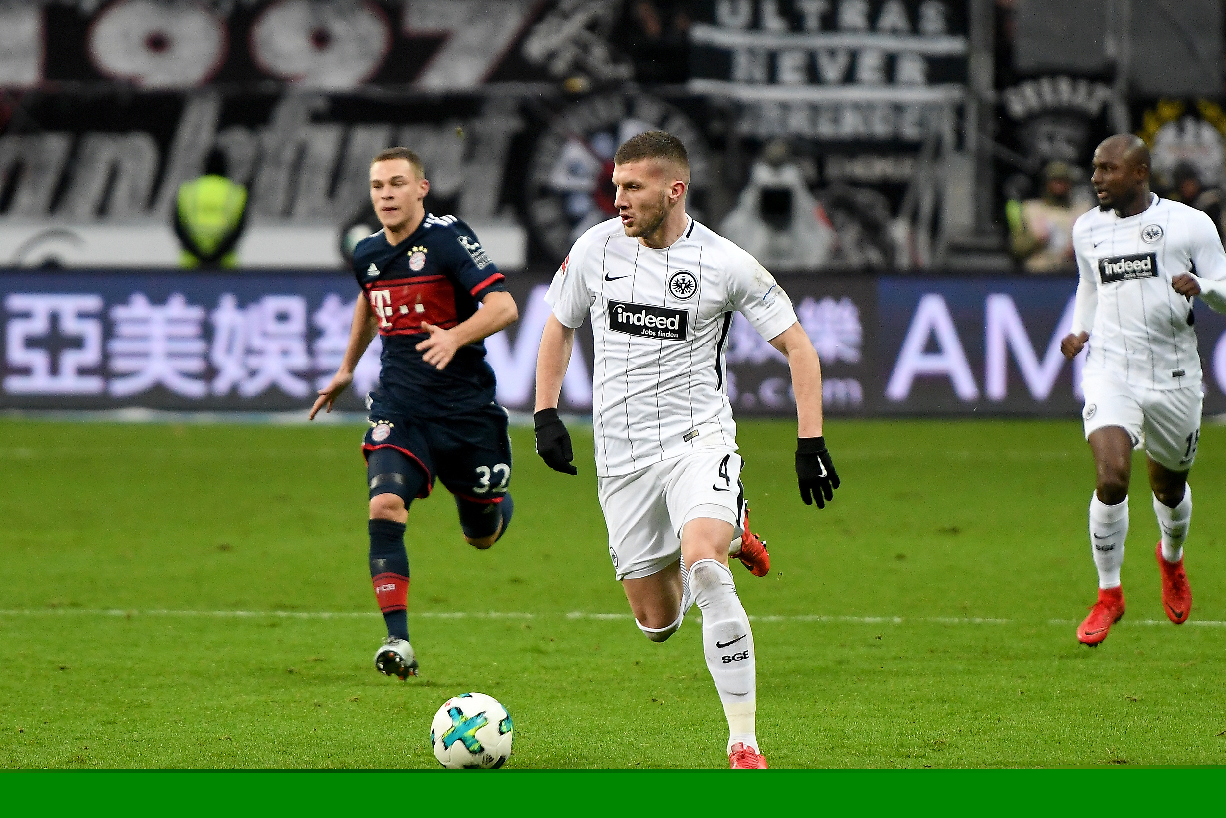 牺牲触击与 牺牲触击与